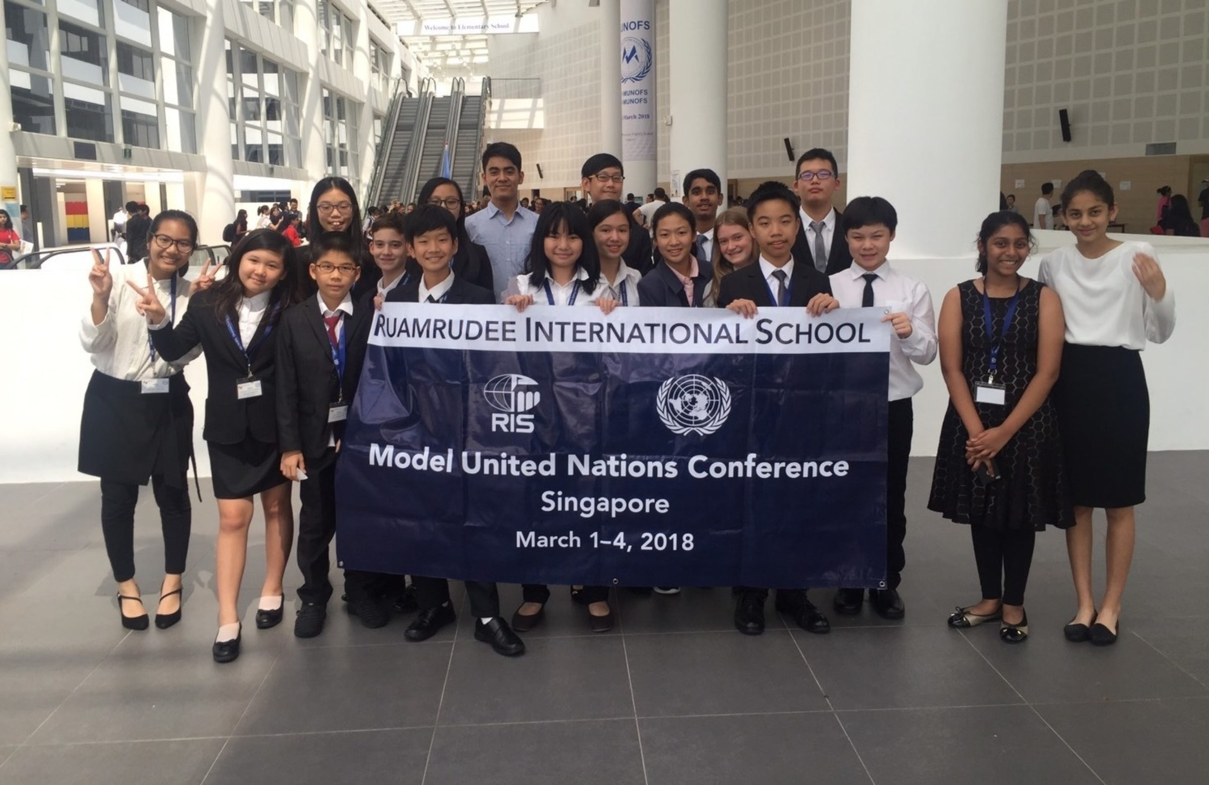 MS Students to Model United Nations Conference in Singapore (MUNOFS)