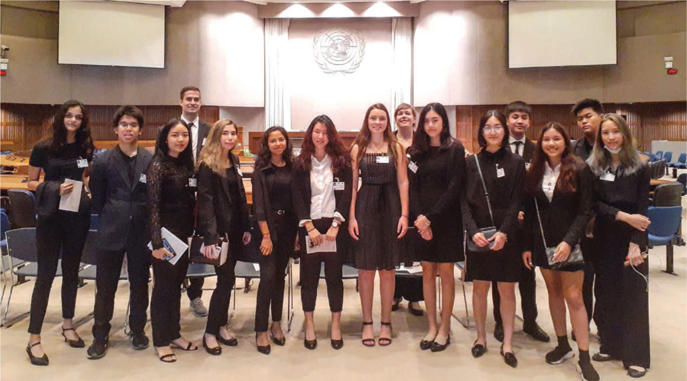 RIS Students Attend Holocaust Remembrance Day